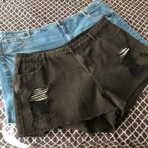 Terra Sky SHEIN Curve Sz 4X Womens Distressed Denim Shorts Bundle (2) AA2